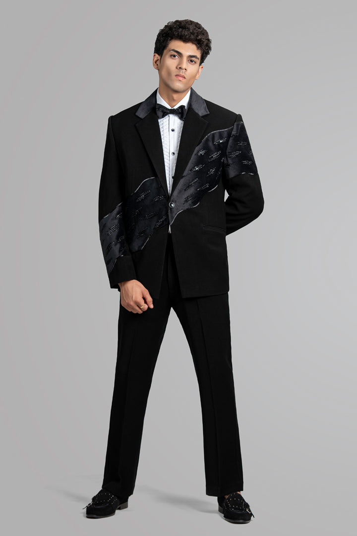 CROSS VELVET EMBROIDERD TUXEDO