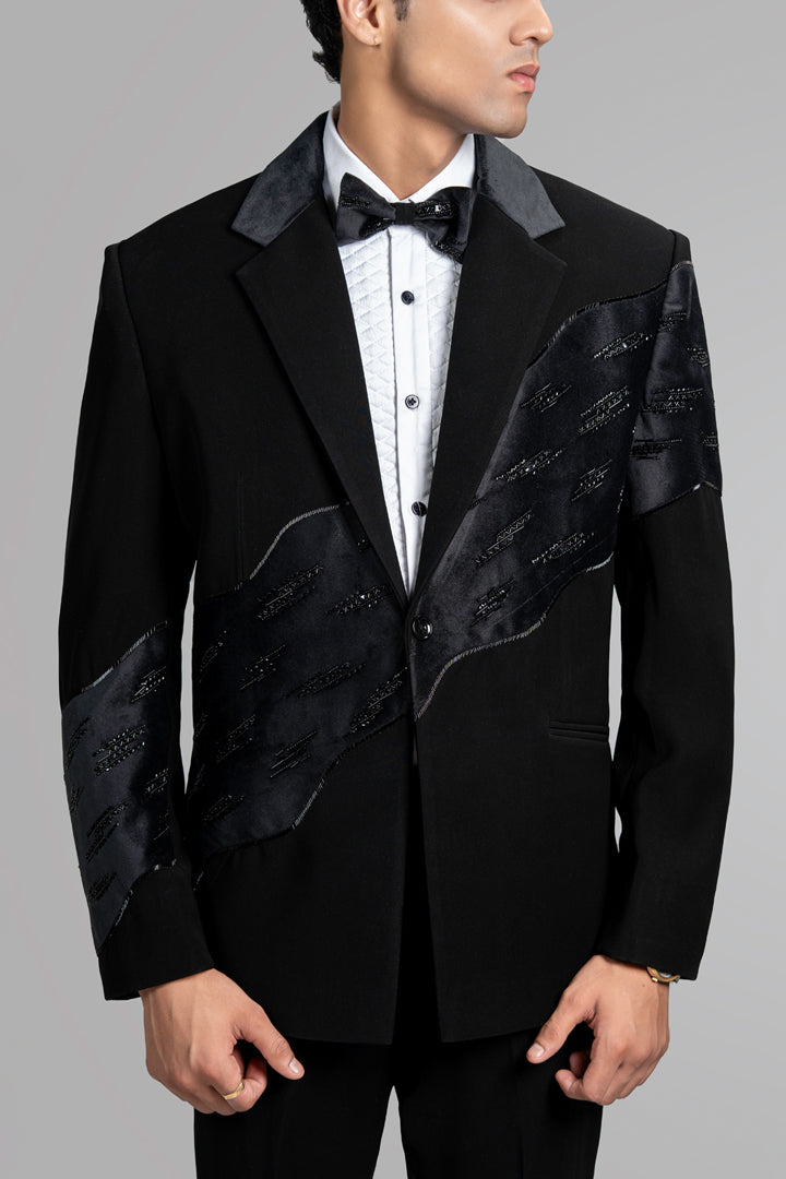 CROSS VELVET EMBROIDERD TUXEDO
