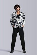 Load image into Gallery viewer, Black &amp;White Floral Shacket
