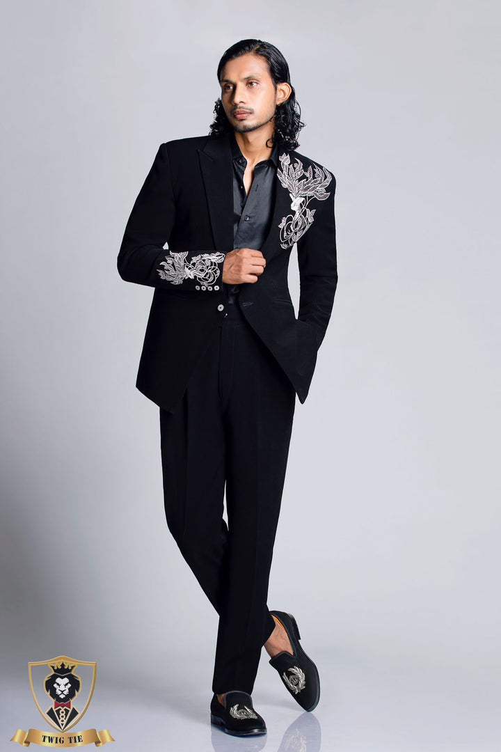 Deer Embroiderd Tuxedo Set