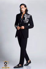 Load image into Gallery viewer, Deer Embroiderd Tuxedo Set

