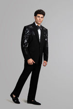 Load image into Gallery viewer, HORSE TUXEDO SET WITH BLACK CUT BEADS WORK
